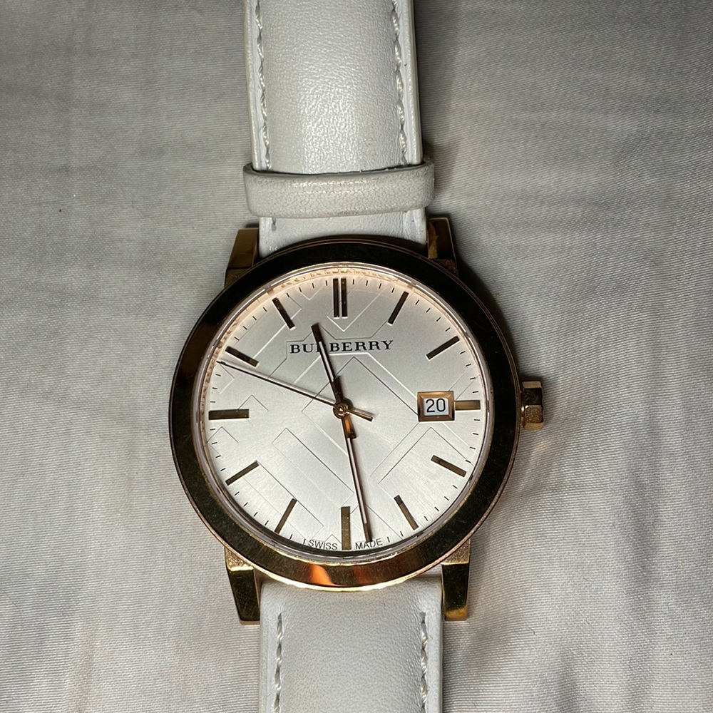 💯Burberry Watch